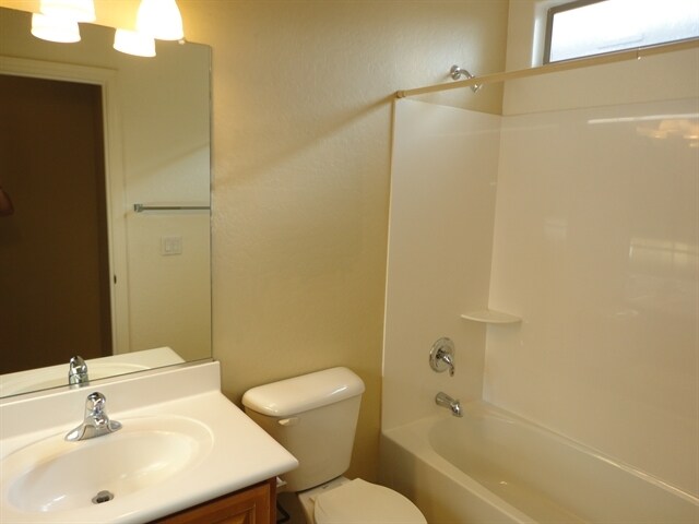 Building Photo - 3343 E Pinot Noir Ave