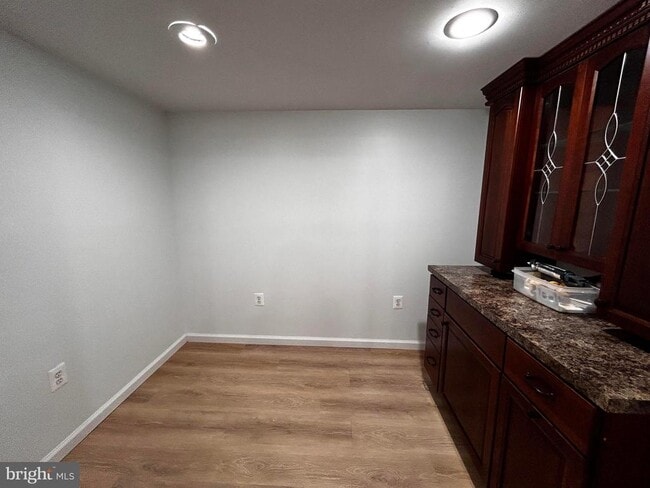 Building Photo - 112 Virginia Dr