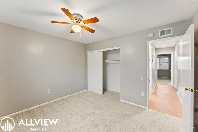 Building Photo - 16781 Bardon Ln