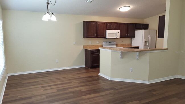 Building Photo - 37146 Highland Bluff Cir