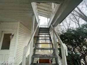 Building Photo - 52 Eagle St