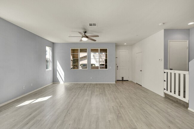 Building Photo - 1704 Cal Orchid Pl