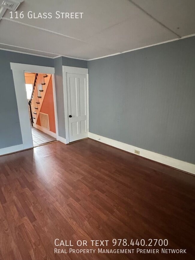 Building Photo - 112-116 Glass St