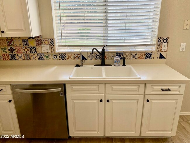 Building Photo - 3551 S Larkspur Way