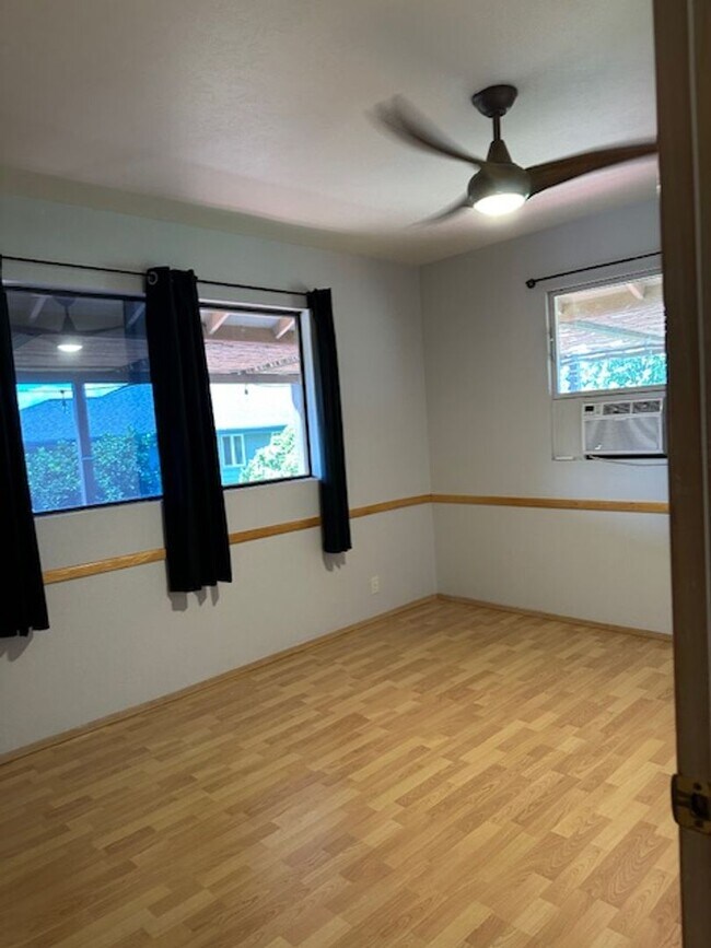 Building Photo - 2705 Palalani Pl