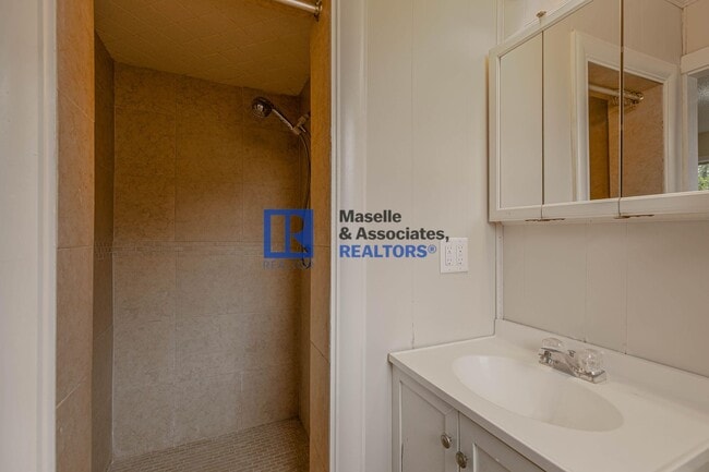 Building Photo - 3 Bed/2 Bath Home in the Heart of Pearl