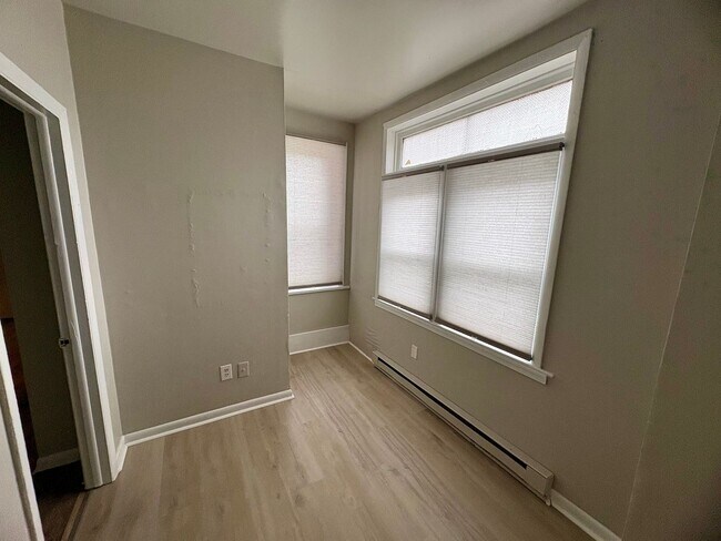 Building Photo - 134 Juniata St