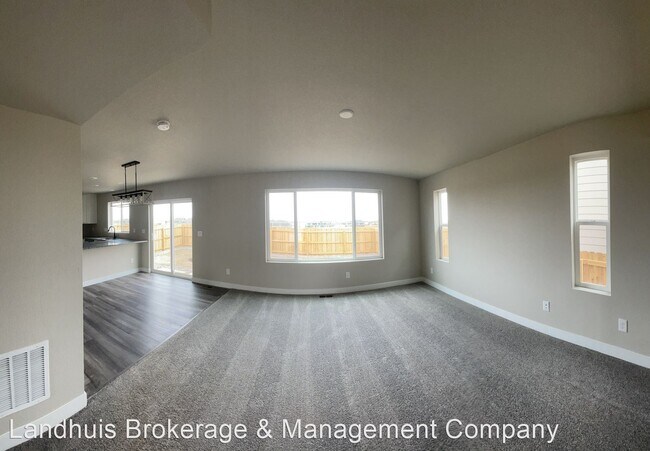 Building Photo - 3 br, 2.5 bath House - 10106 Luneth Dr