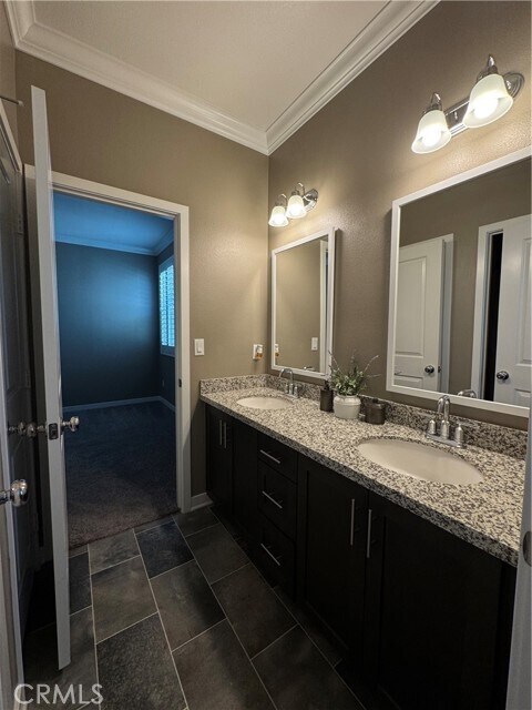 Building Photo - 14159 Anselmo Wy