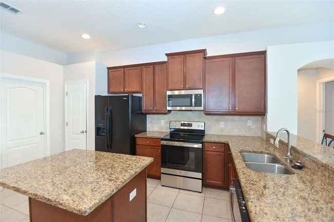 Building Photo - 3736 Briar Run Dr