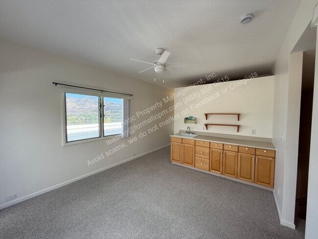 Building Photo - Pet Friendly! -  Beautiful 4-Bedroom, 3-Ba...