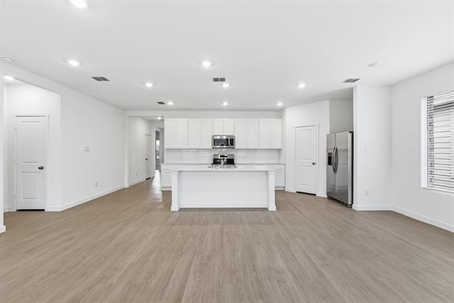 Building Photo - 4920 Ascot Way