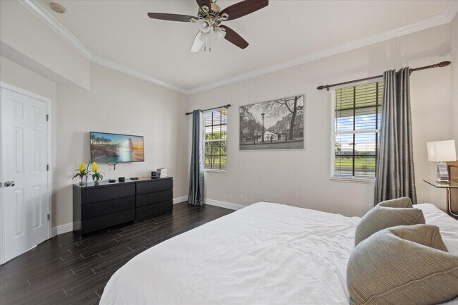 Building Photo - 2573 Country Golf Dr