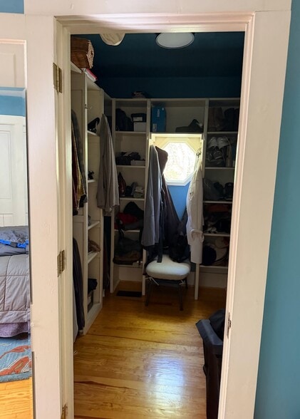 Building Photo - 5886 Poor Mountain Rd