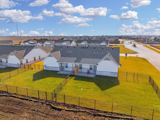 Building Photo - *Beautiful New Duplexes in Goddard School ...