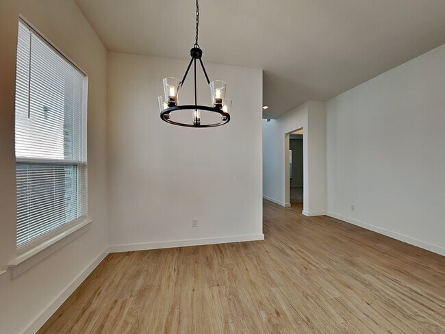 Building Photo - 15672 Desert Broom Rd