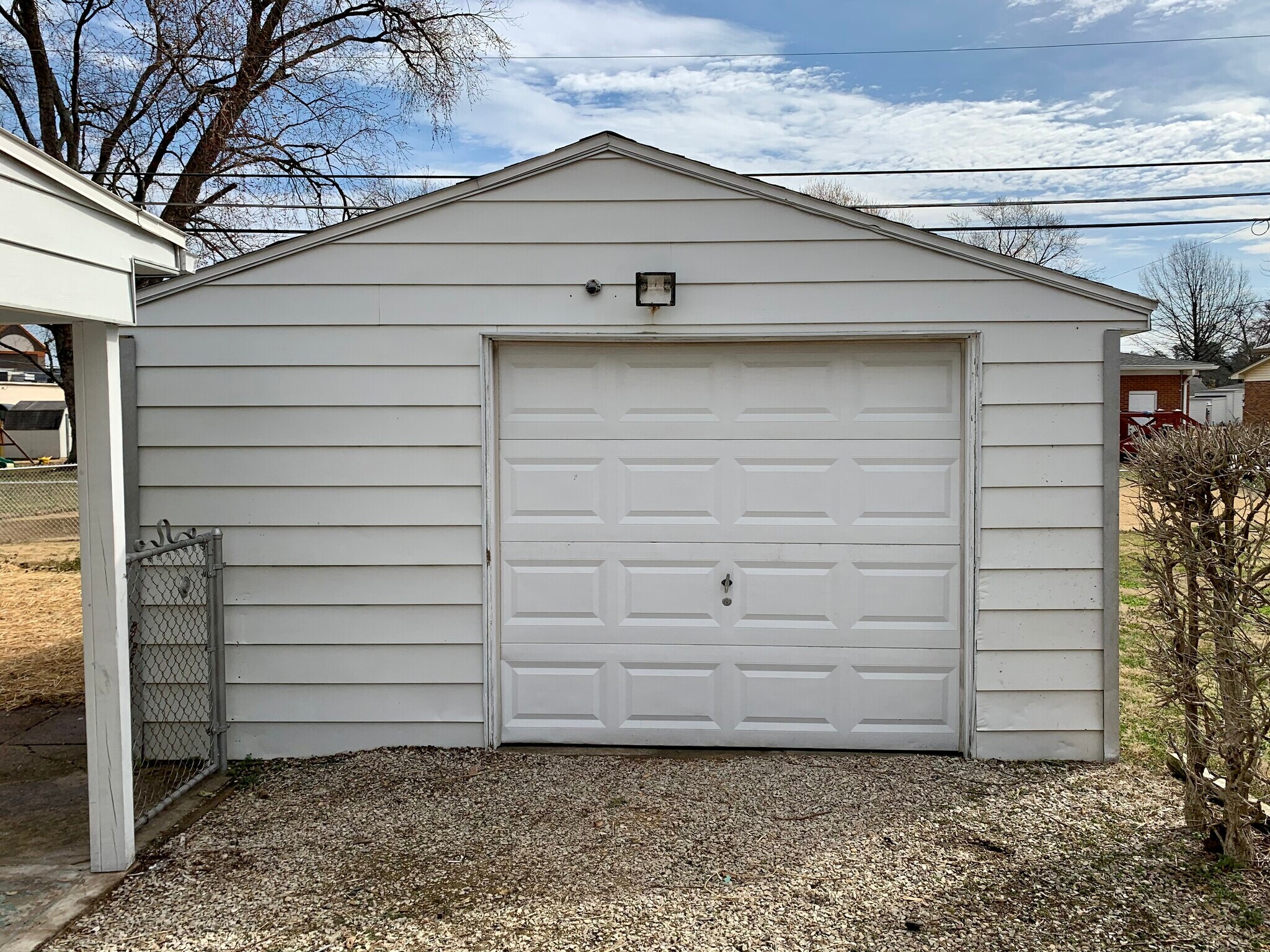 Building Photo - 112 Polster Dr