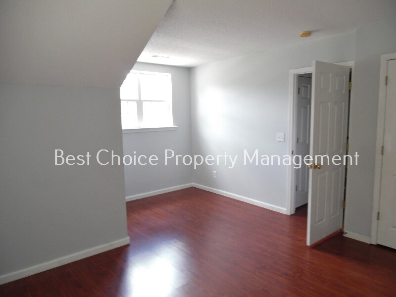 Building Photo - 4 Oyster Bay Ct