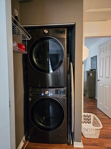 Building Photo - 3442 Joe Murell Dr