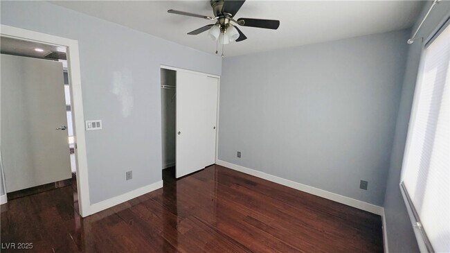 Building Photo - 5317 Tipper Ave