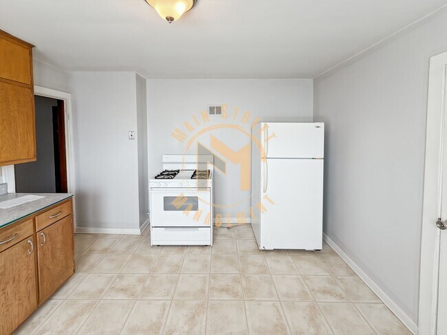 Building Photo - 1822 Superior Ave