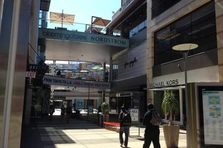 Santa Monica Place - 2444 4th St