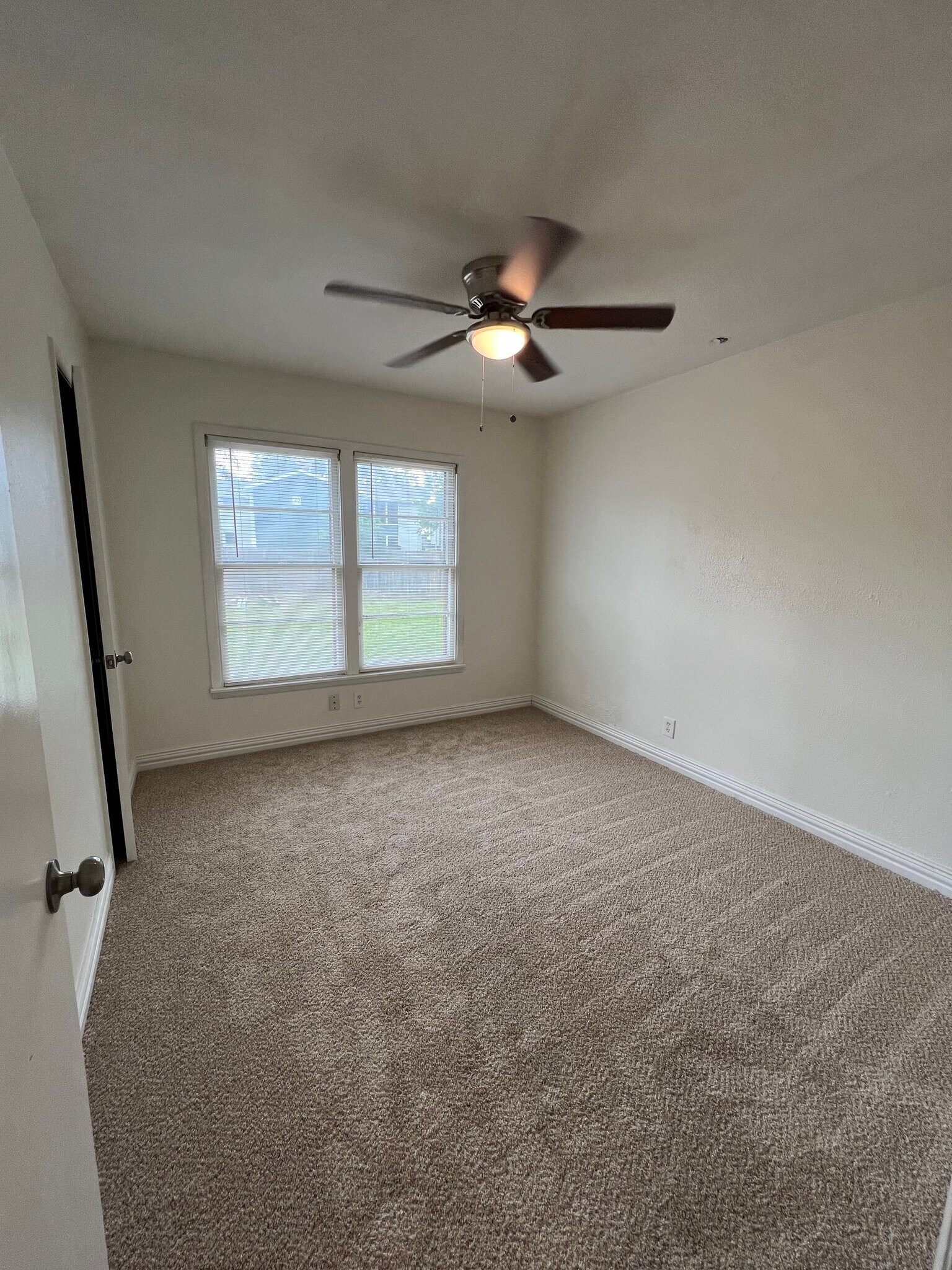 Building Photo - 26 Letha Ct