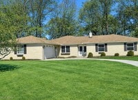 Building Photo - 26930 Elmwood Dr