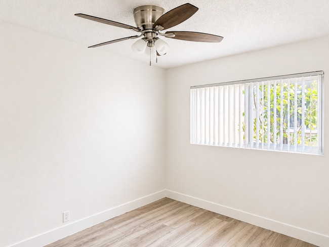 Interior Photo - 16120 Van Ness Ave.