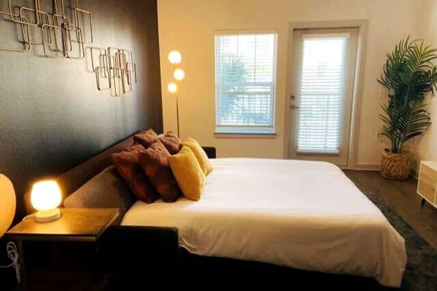 Building Photo - 14533 Star Water Rd