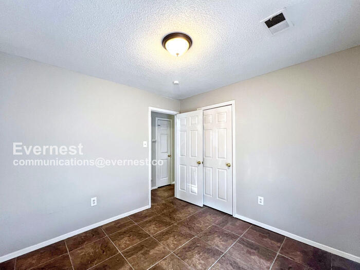 Building Photo - 3455 Lynnfield Cove
