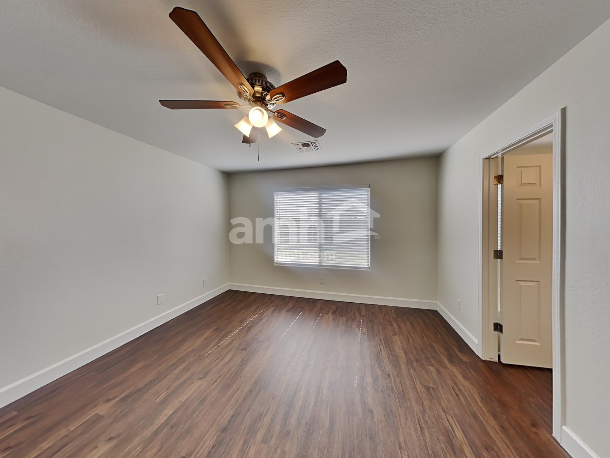 Building Photo - 12577 W Amelia Ave