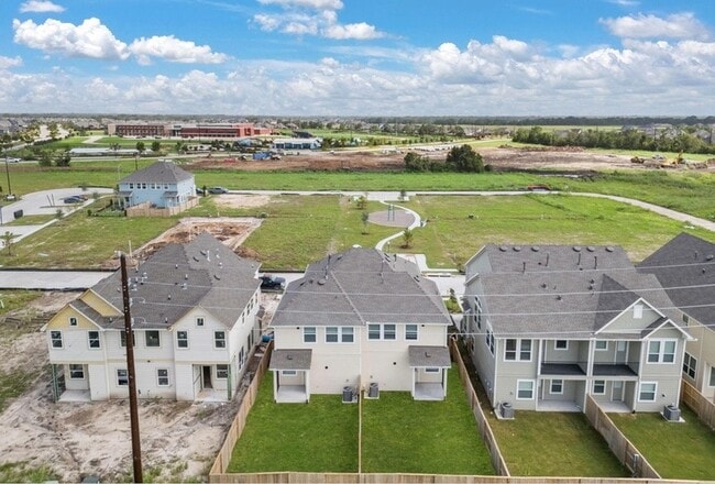 Building Photo - 5234 Capricorn Wy