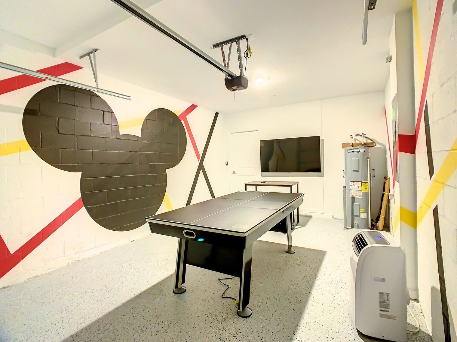 Building Photo - 1083 Splash Shot Pl