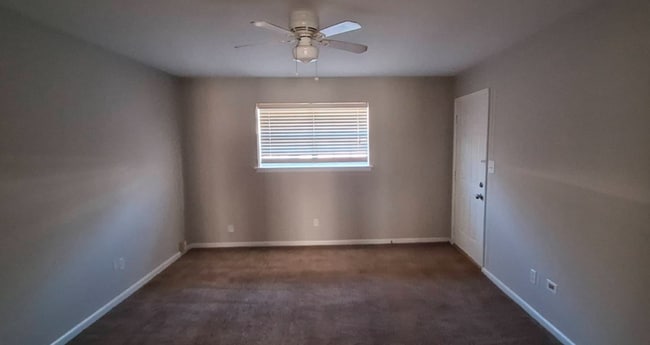 Building Photo - Looking for something new??? Coming Soon! Move In Special - $0 security deposit!!