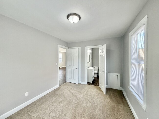 Building Photo - 1306 Copeland Ave