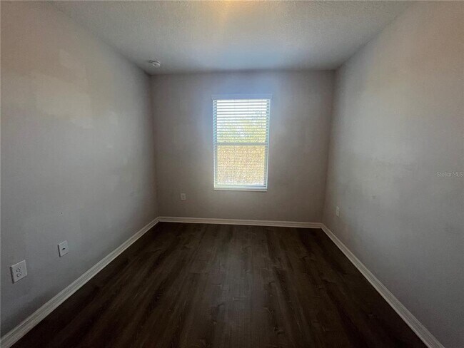 Building Photo - 104 Cedar Bark Ln