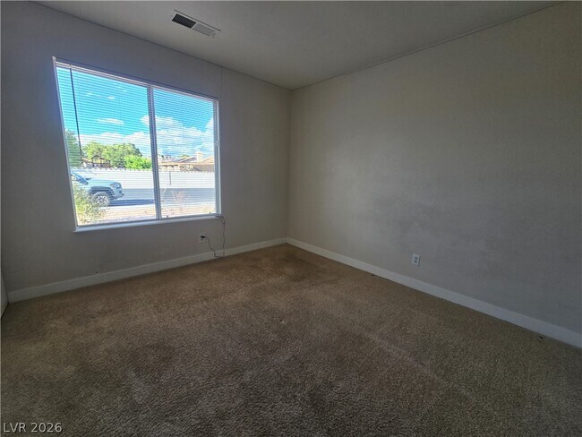 Building Photo - 6413 Sterling Springs Pkwy