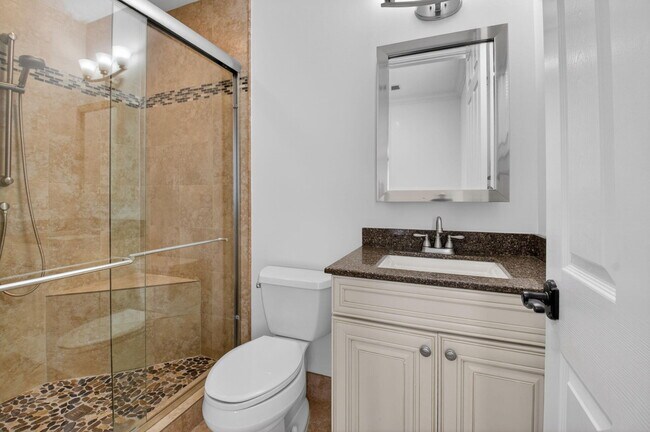 Building Photo - 16164 Bridlewood Cir