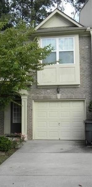 Primary Photo - 1693 Southgate Mill Dr