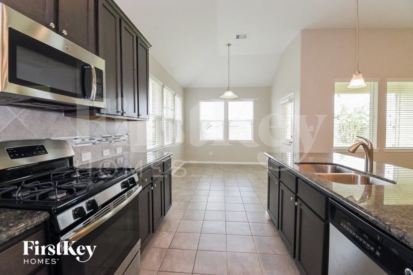 Building Photo - 8423 Montego Bay Dr
