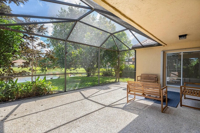 Building Photo - 8031 Nadmar Ave