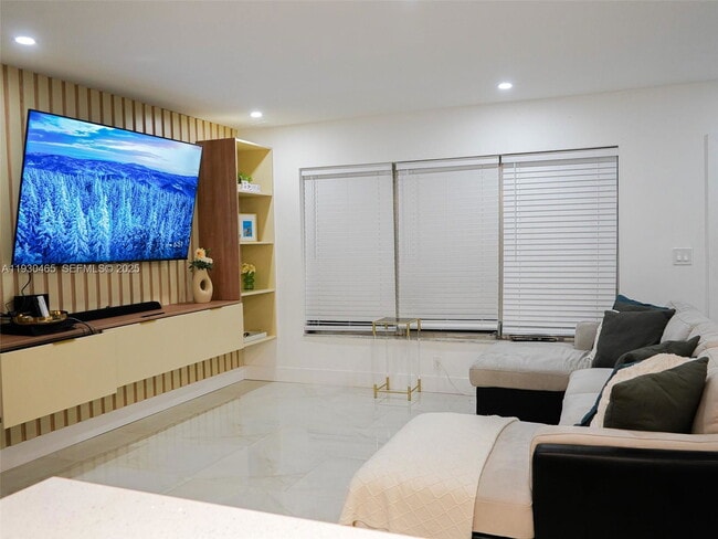 Building Photo - 7951 NW 37th Dr