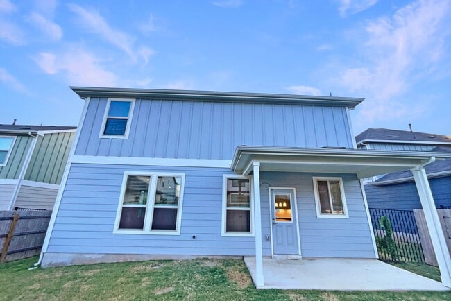 Building Photo - 5503 Mars Ln