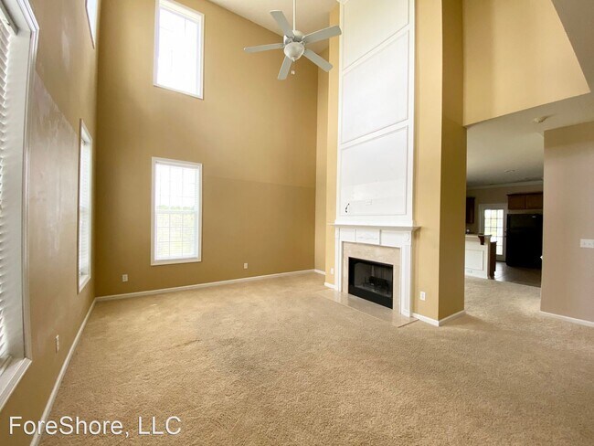 Building Photo - 4 br, 3.5 bath House - 2151 Blakers Blvd