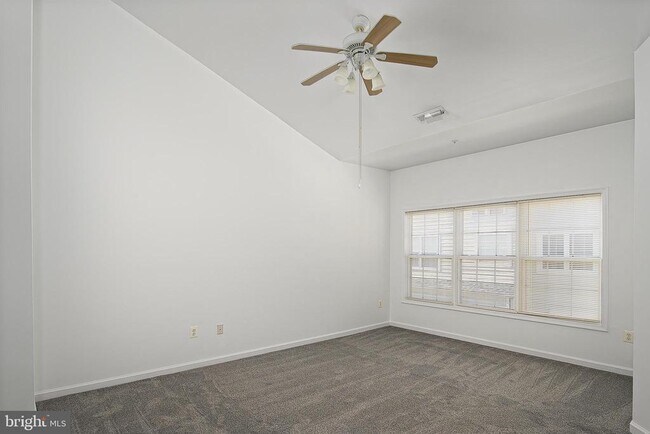 Building Photo - 10229 Brighton Ridge Way