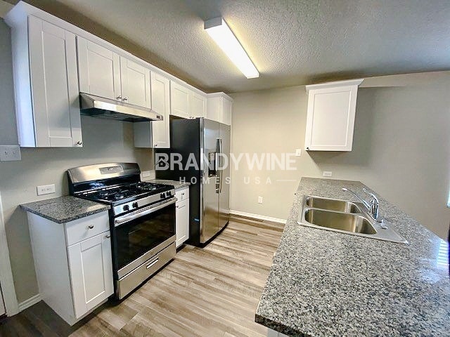 Building Photo - 7018 Winding Shelf