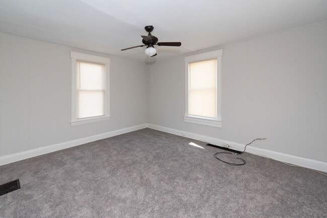 Building Photo - Cute 3Bed 1 Bath on Cul De Sac in College ...