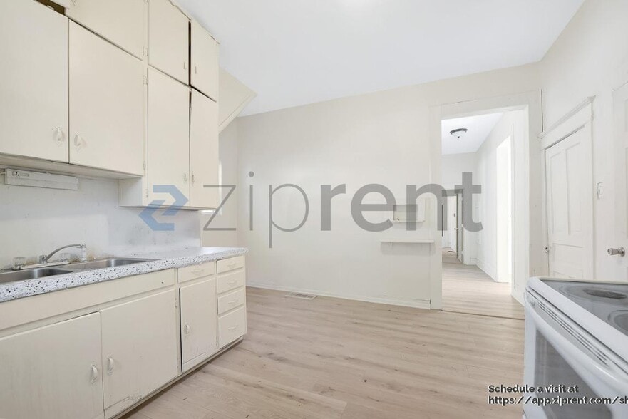 Building Photo - 3711 Wendelkin St