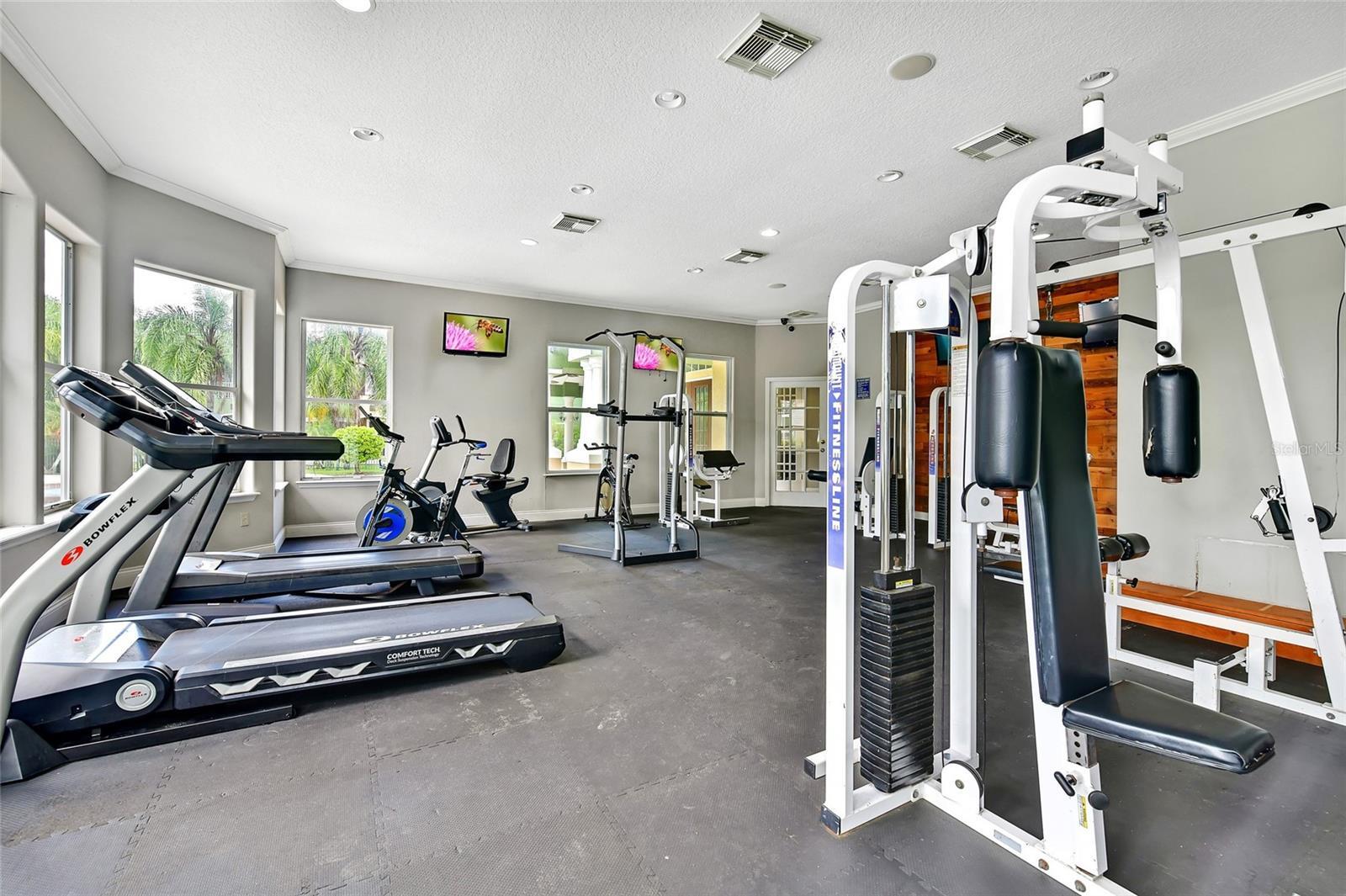 Building Photo - 4368 S Kirkman Rd